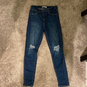 Levi Mile High Super Skinny Jeans